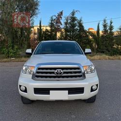 Toyota Sequoia